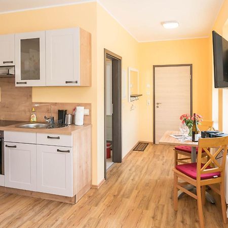 Weingut Pawis Appartements فرايبورغ الغرفة الصورة
