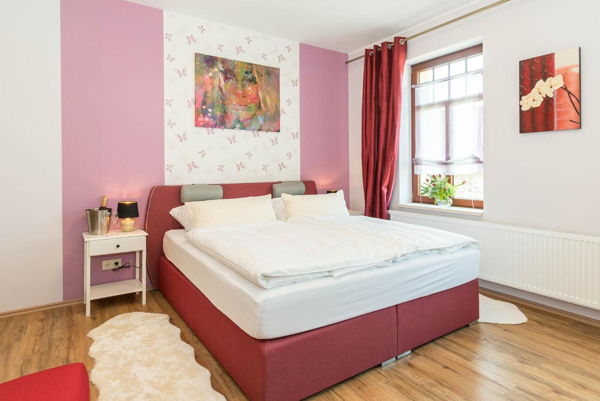 Weingut Pawis Appartements فرايبورغ الغرفة الصورة