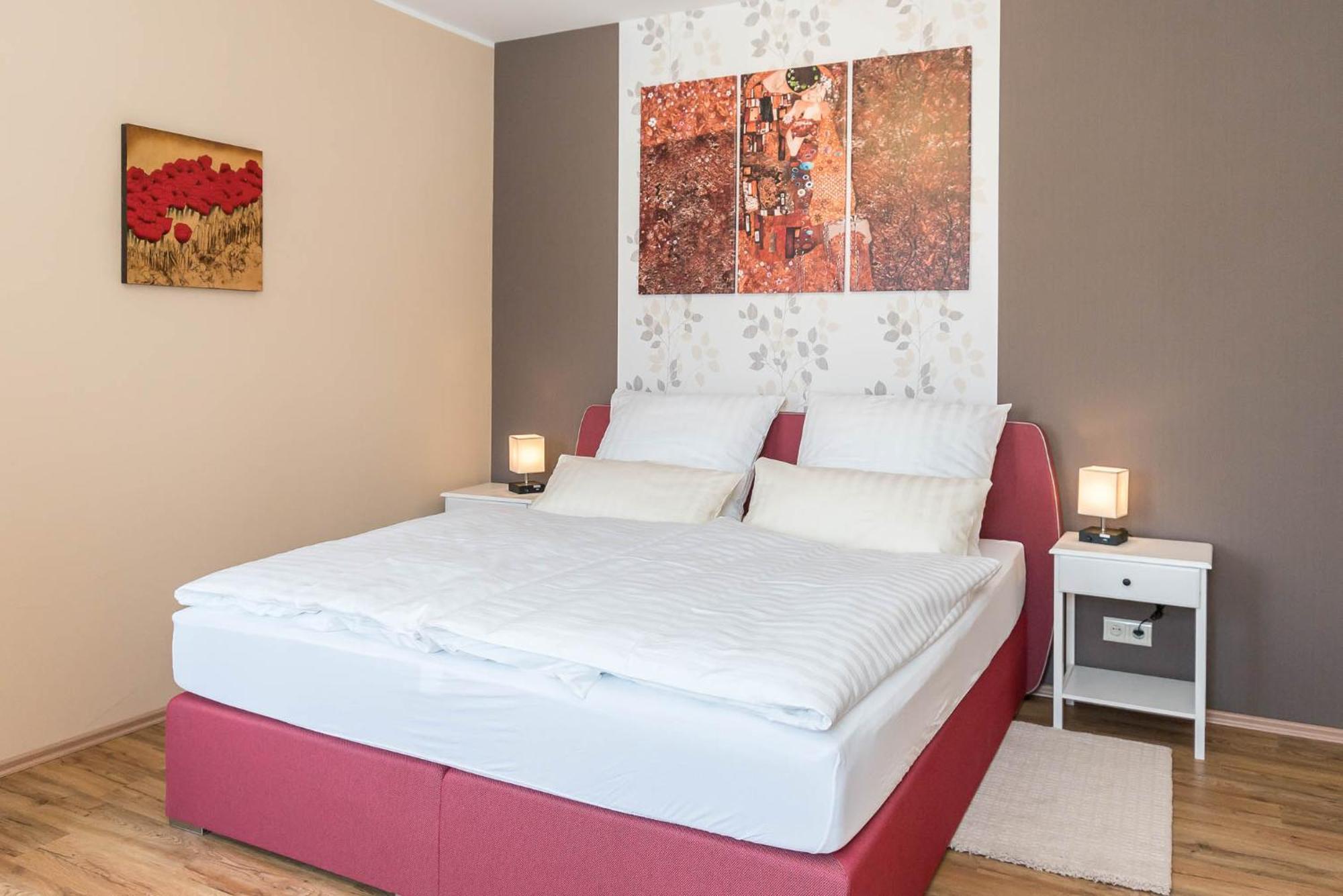 Weingut Pawis Appartements فرايبورغ الغرفة الصورة